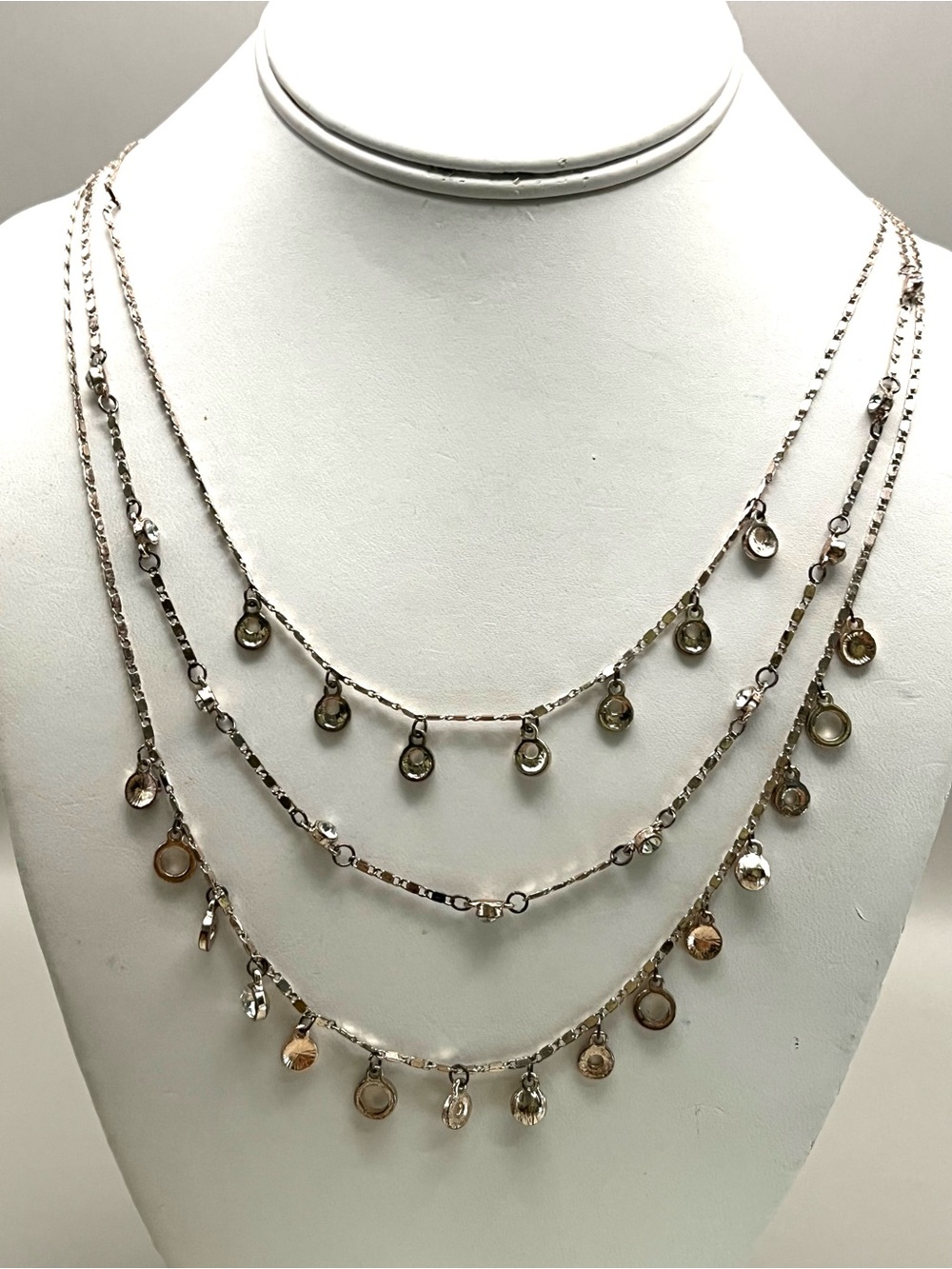 Delicate Multi-Layer Silver Tone Disc Necklace - Women Jewelry
